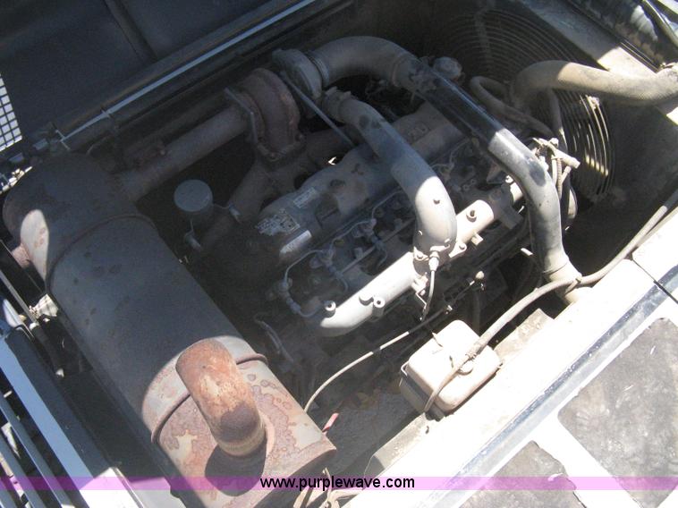 image for item A6411 2000 Link-Belt  3400 Quantum excavator