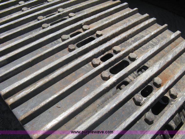 image for item A6411 2000 Link-Belt  3400 Quantum excavator