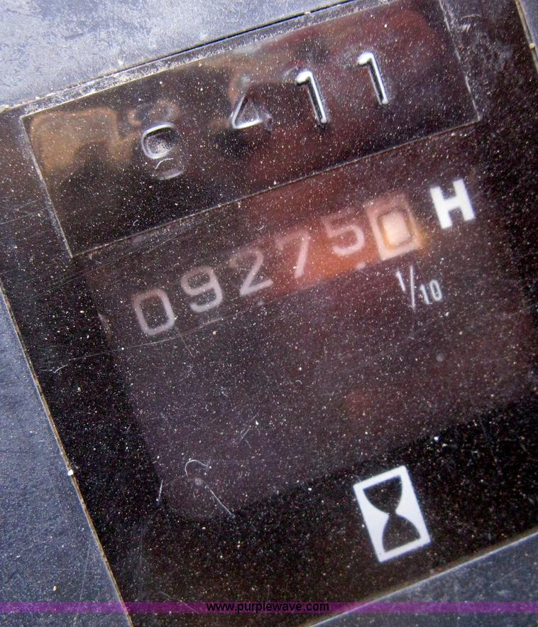 image for item A6411 2000 Link-Belt  3400 Quantum excavator