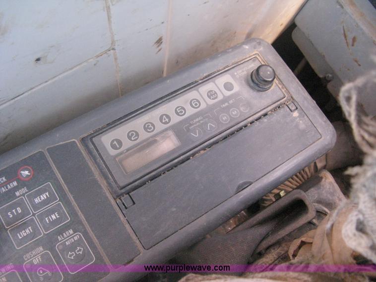 image for item A6411 2000 Link-Belt  3400 Quantum excavator