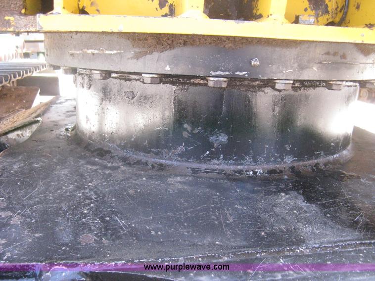 image for item A6412 1996 John Deere 190E excavator