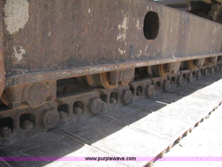 image for item A6412 1996 John Deere 190E excavator