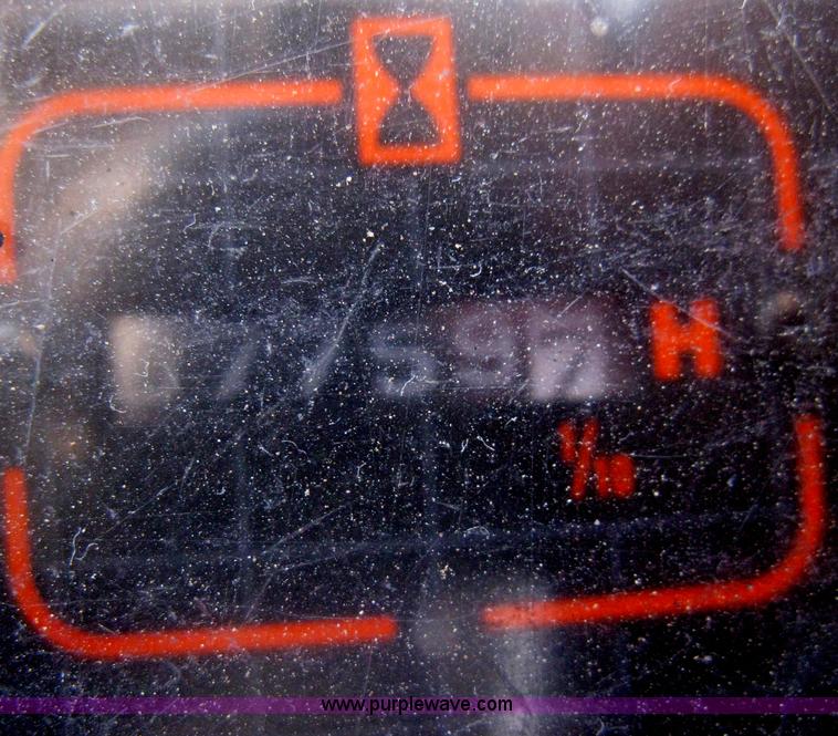 image for item A6412 1996 John Deere 190E excavator