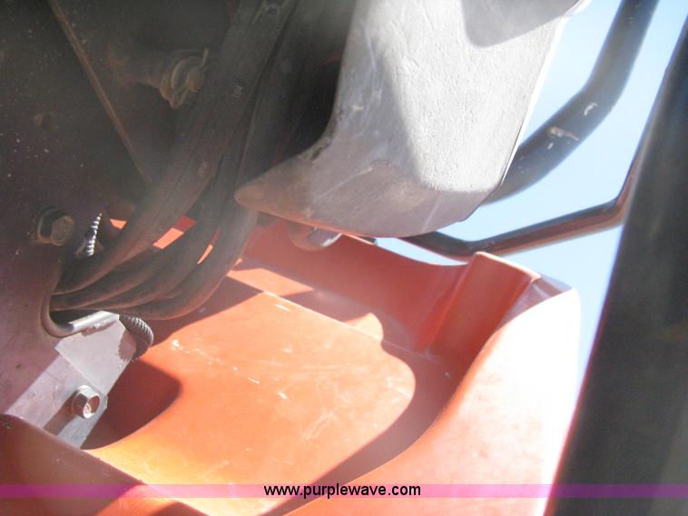 image for item A6412 1996 John Deere 190E excavator