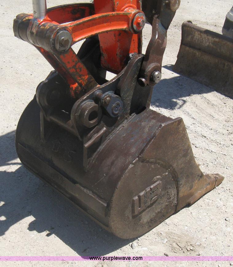 image for item A6413 2000 Kubota KX91-3 excavator