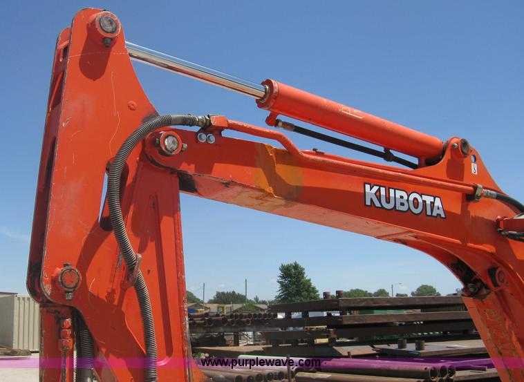 image for item A6413 2000 Kubota KX91-3 excavator