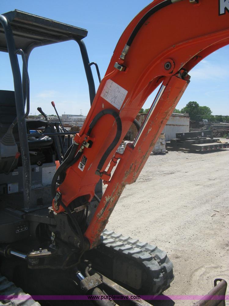 image for item A6413 2000 Kubota KX91-3 excavator