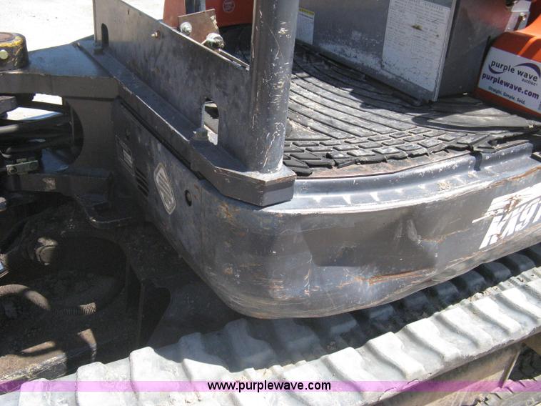 image for item A6413 2000 Kubota KX91-3 excavator