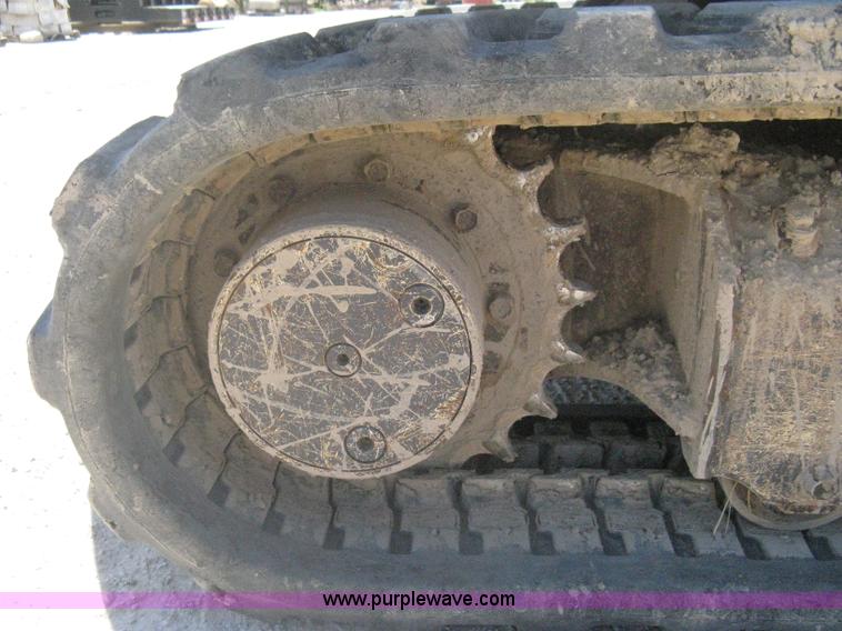 image for item A6413 2000 Kubota KX91-3 excavator