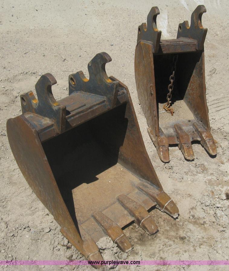 image for item A6413 2000 Kubota KX91-3 excavator