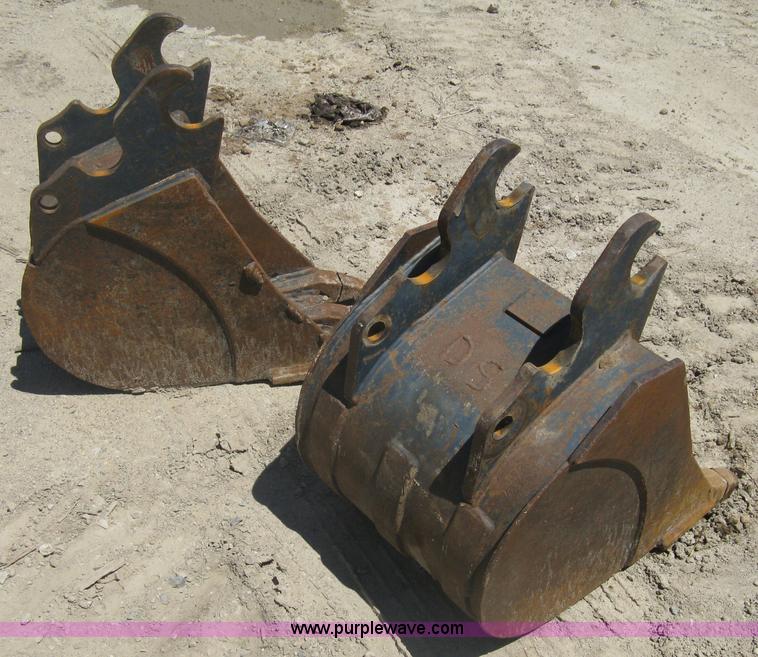 image for item A6413 2000 Kubota KX91-3 excavator