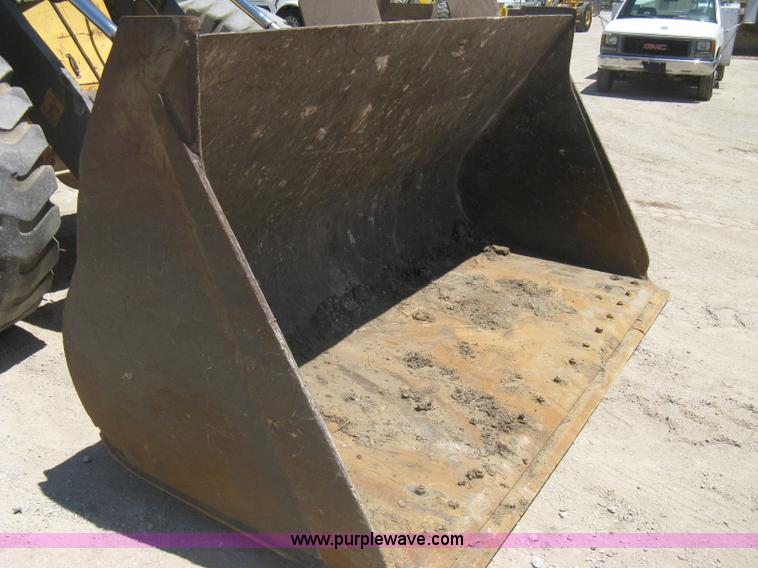 image for item A6414 1994 Volvo BM L120B wheel loader
