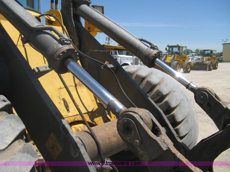 image for item A6414 1994 Volvo BM L120B wheel loader