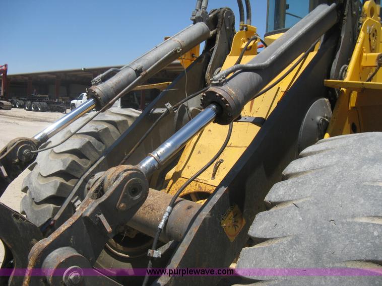 image for item A6414 1994 Volvo BM L120B wheel loader