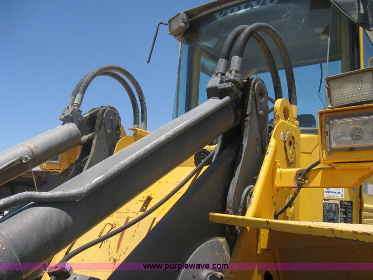 image for item A6414 1994 Volvo BM L120B wheel loader