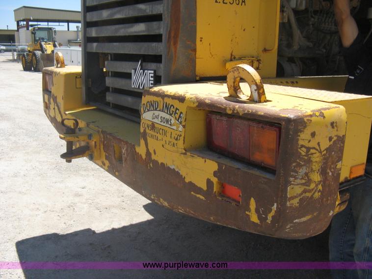 image for item A6414 1994 Volvo BM L120B wheel loader