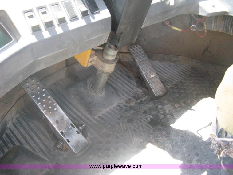 image for item A6414 1994 Volvo BM L120B wheel loader