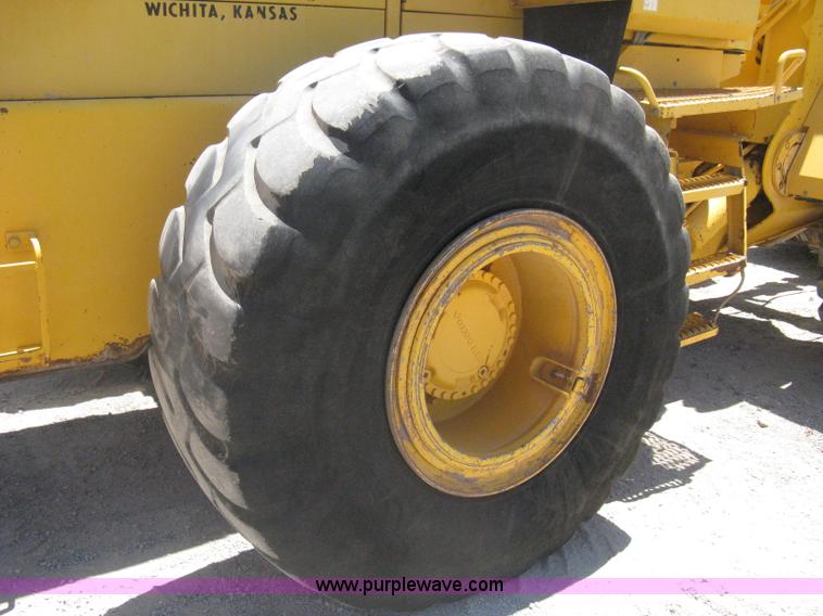 image for item A6414 1994 Volvo BM L120B wheel loader