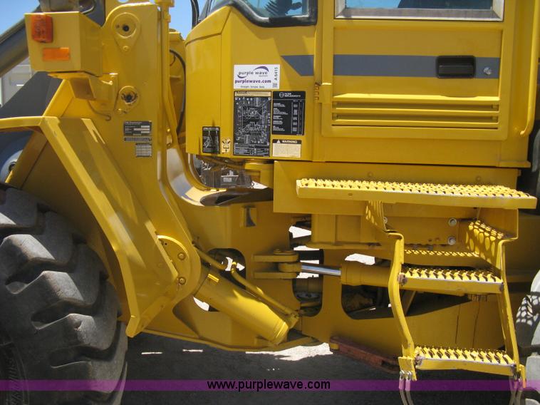 image for item A6415 1993 Volvo BM L90B wheel loader