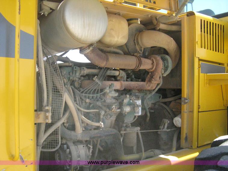 image for item A6415 1993 Volvo BM L90B wheel loader