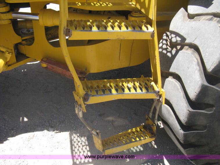 image for item A6415 1993 Volvo BM L90B wheel loader