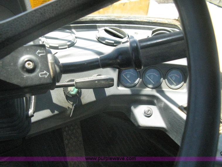 image for item A6415 1993 Volvo BM L90B wheel loader