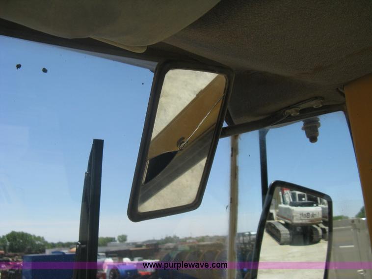 image for item A6415 1993 Volvo BM L90B wheel loader