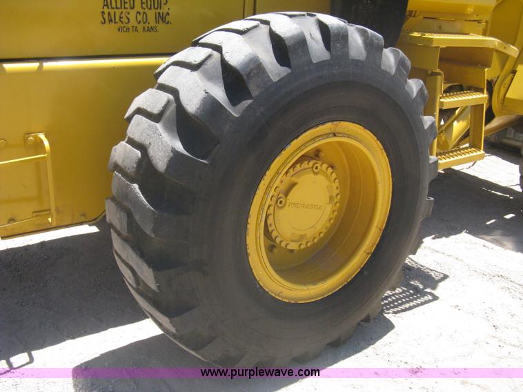 image for item A6415 1993 Volvo BM L90B wheel loader