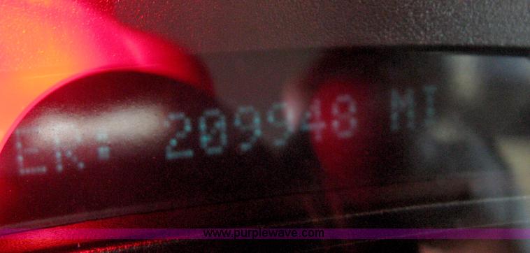 image for item A6416 2006 Chevrolet 2500 HD utility pickup truck