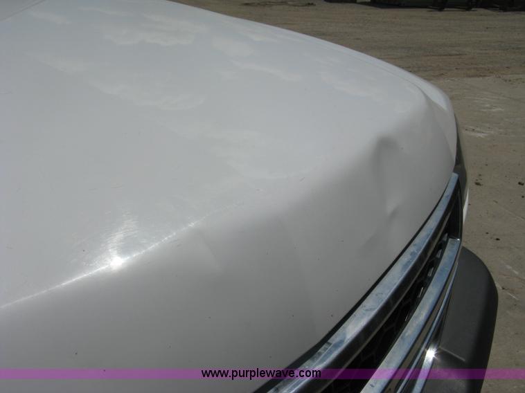 image for item A6416 2006 Chevrolet 2500 HD utility pickup truck