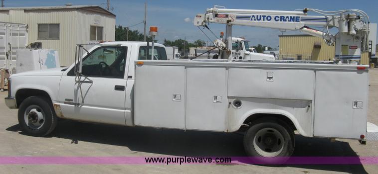 image for item A6417 1994 GMC 3500 SL service truck