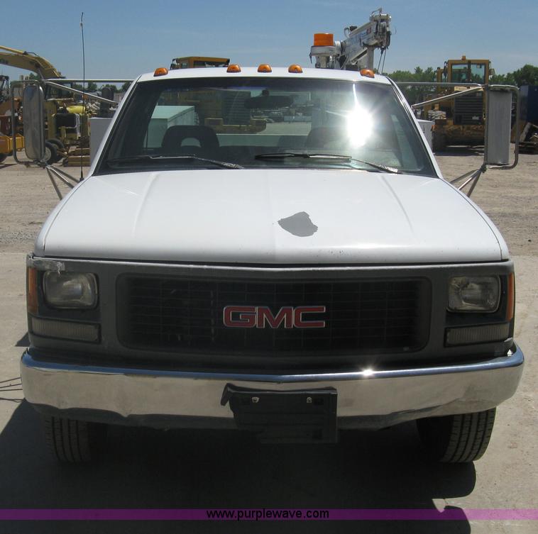 image for item A6417 1994 GMC 3500 SL service truck