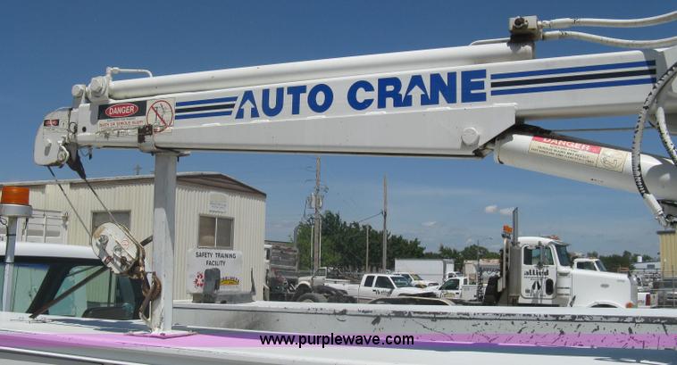 image for item A6417 1994 GMC 3500 SL service truck