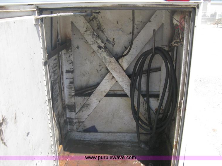 image for item A6417 1994 GMC 3500 SL service truck