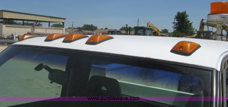 image for item A6417 1994 GMC 3500 SL service truck