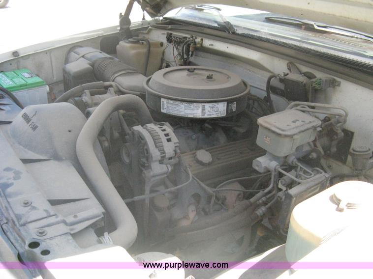 image for item A6417 1994 GMC 3500 SL service truck