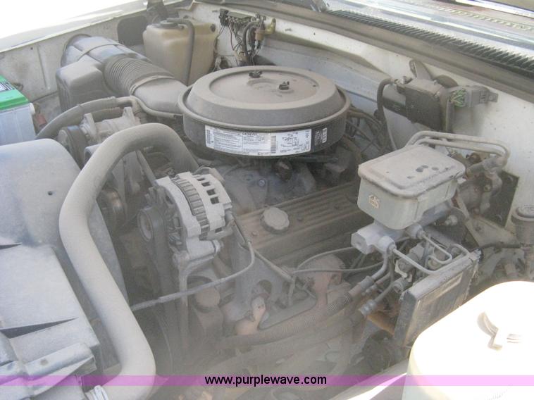 image for item A6417 1994 GMC 3500 SL service truck