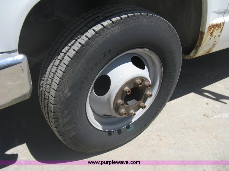 image for item A6417 1994 GMC 3500 SL service truck