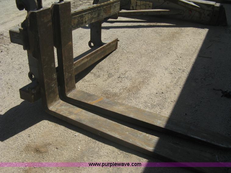 image for item A6420 59"W quick attach loader forks