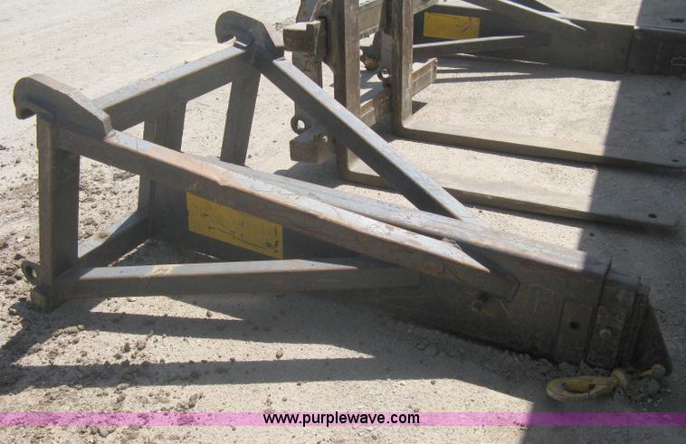 image for item A6423 Quick attach telescopic loader boom/material handling arm