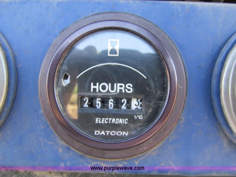 image for item A8317 2002 Peterson Pacific HC5400 portable horizontal recycler grinder