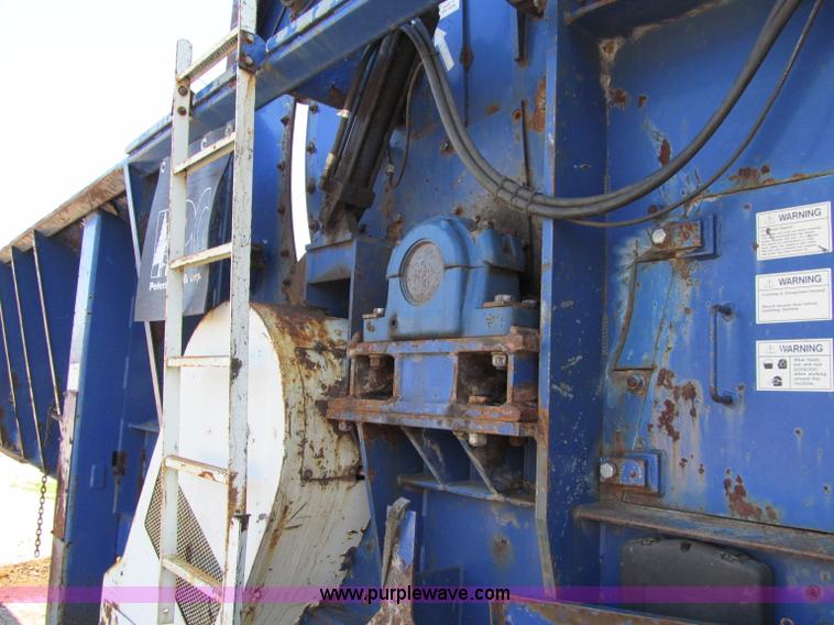 image for item A8317 2002 Peterson Pacific HC5400 portable horizontal recycler grinder