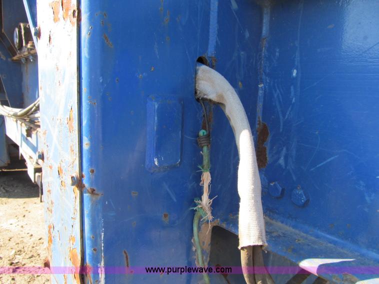 image for item A8317 2002 Peterson Pacific HC5400 portable horizontal recycler grinder