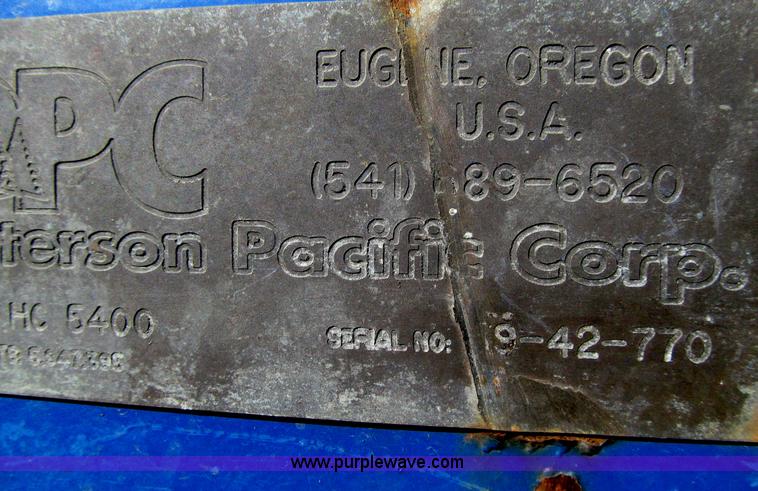 image for item A8317 2002 Peterson Pacific HC5400 portable horizontal recycler grinder