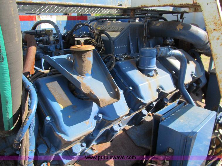 image for item A8317 2002 Peterson Pacific HC5400 portable horizontal recycler grinder