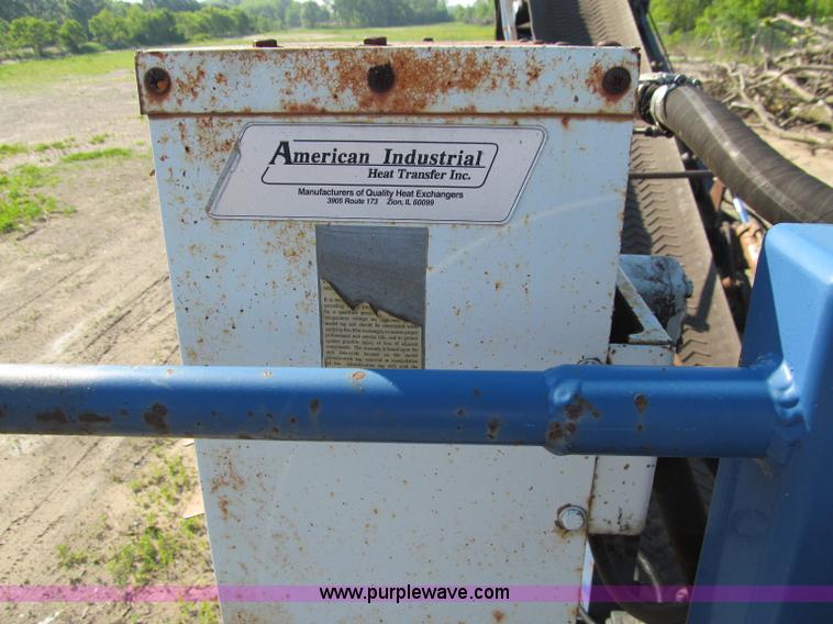 image for item A8317 2002 Peterson Pacific HC5400 portable horizontal recycler grinder