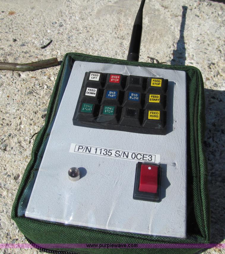 image for item A8317 2002 Peterson Pacific HC5400 portable horizontal recycler grinder