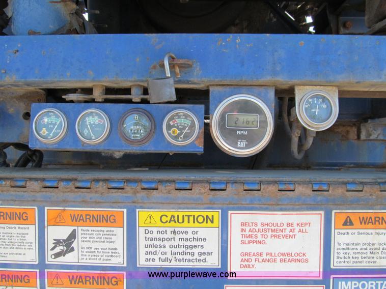 image for item A8317 2002 Peterson Pacific HC5400 portable horizontal recycler grinder