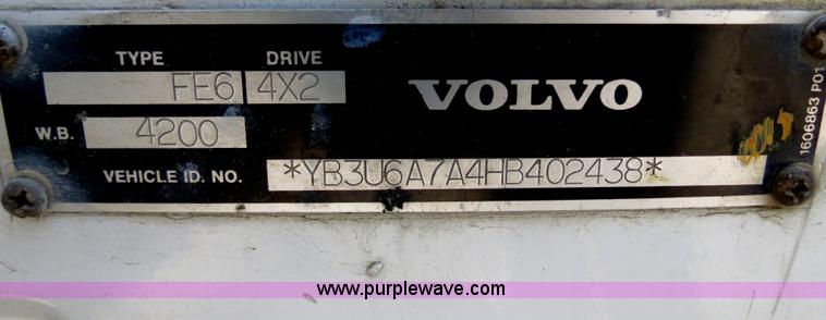 image for item B2369 1987 Volvo FE6 paint striper truck