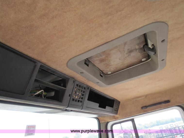 image for item B2369 1987 Volvo FE6 paint striper truck